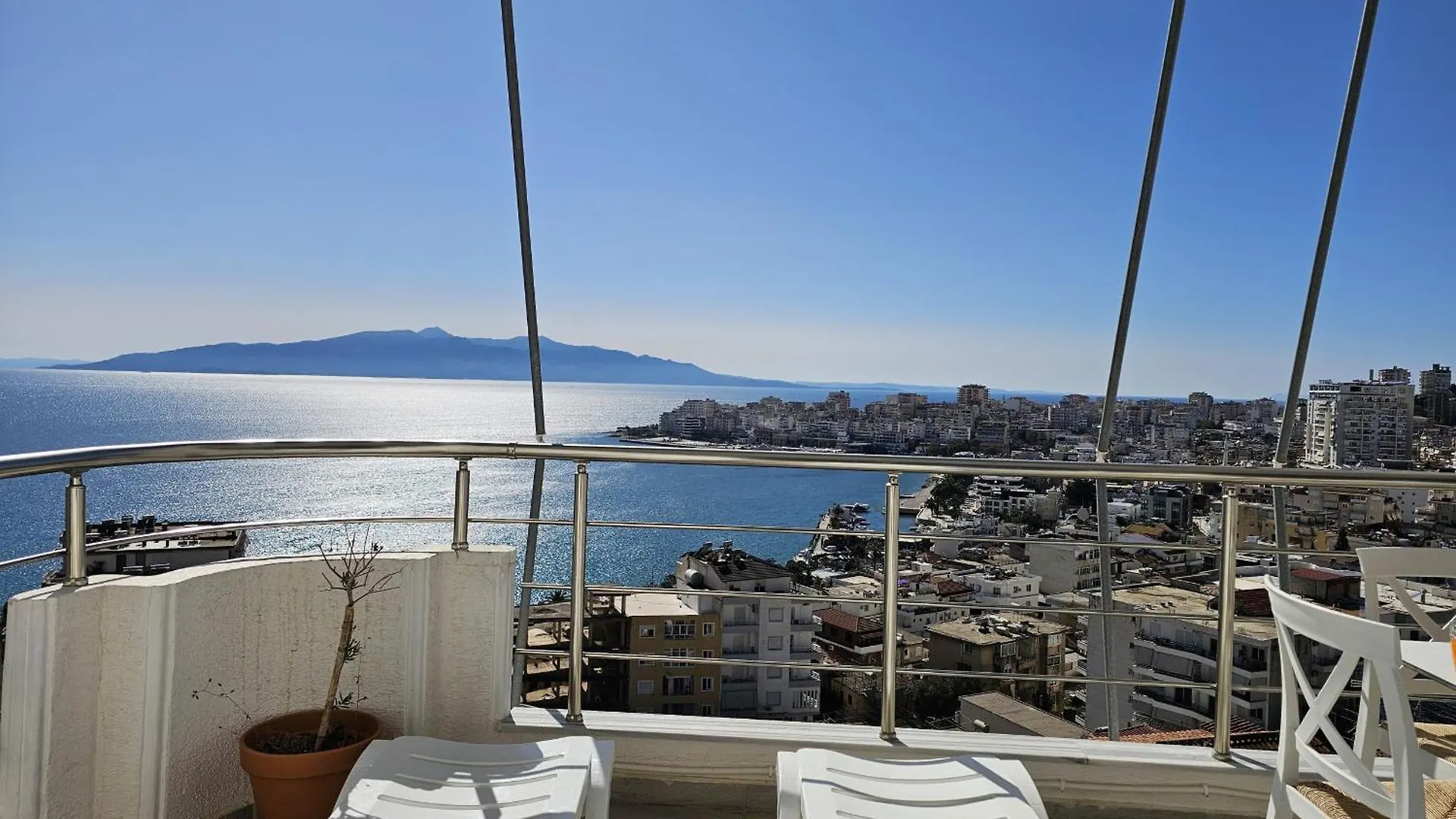 Panorama View Apartments Saranda 0*,