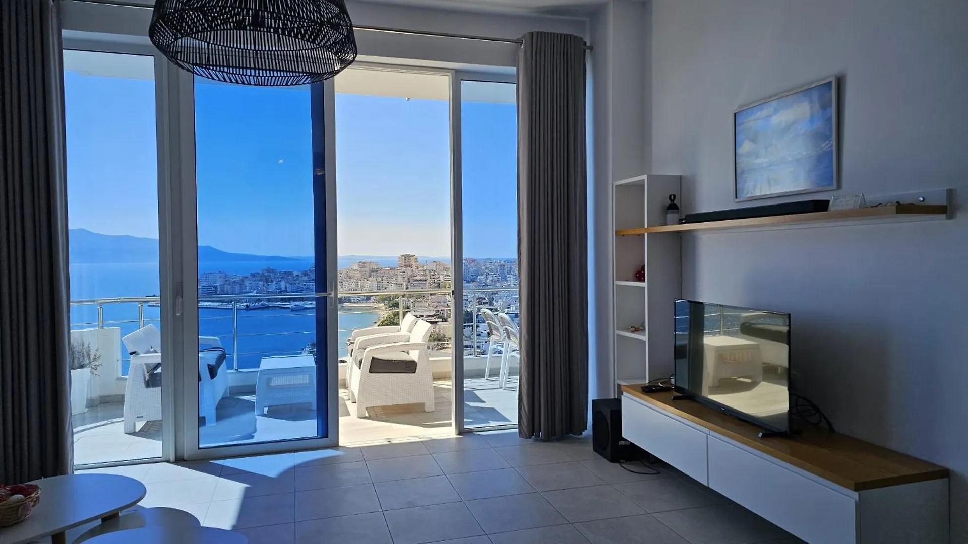 Panorama View Apartments Saranda 0*,